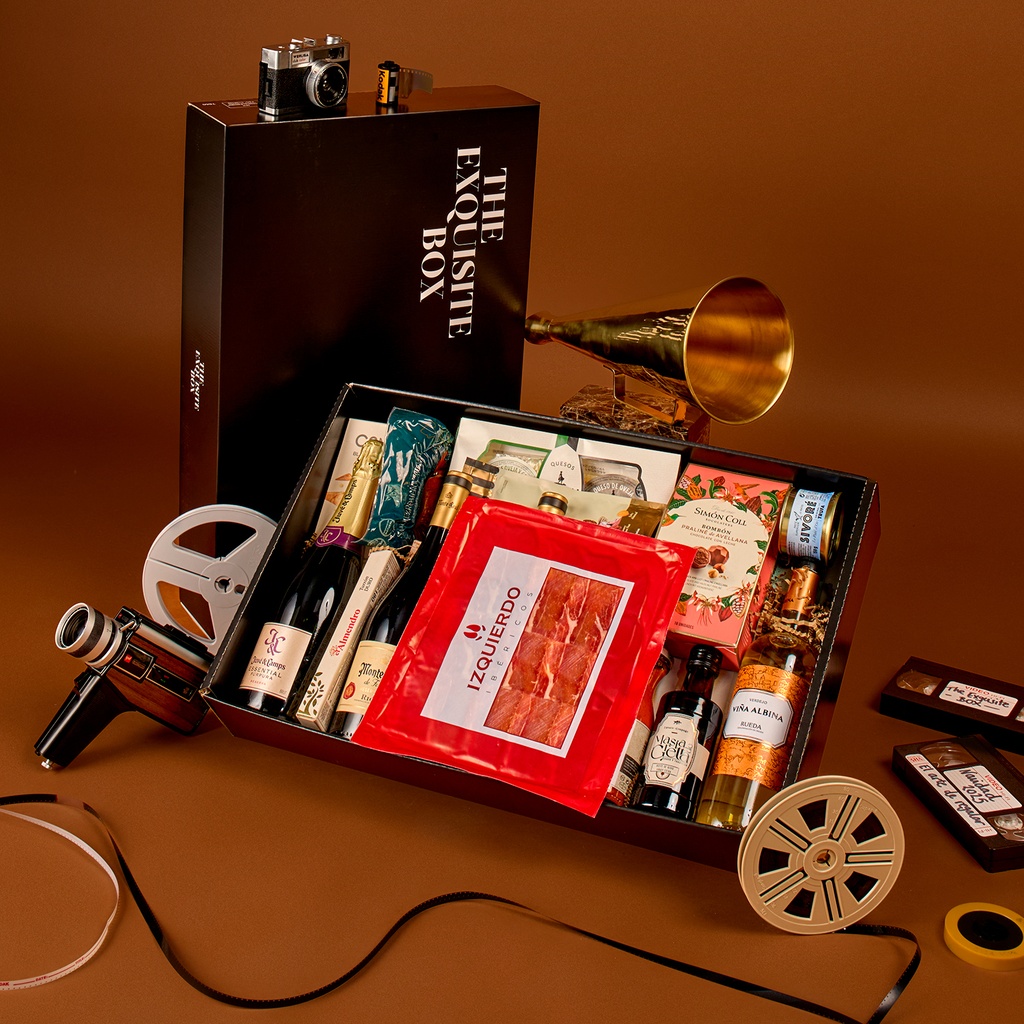 LOTE THE EXQUISITE BOX 319